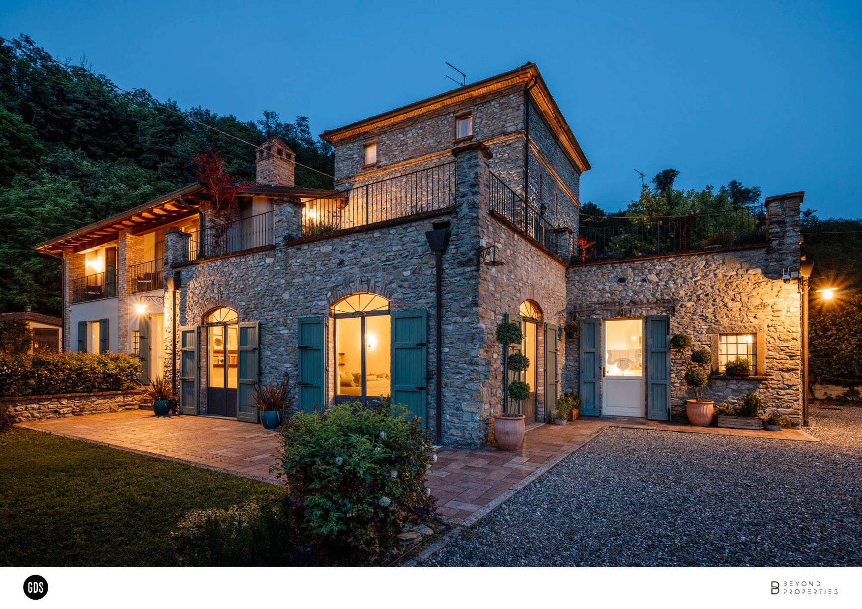 Foto ARCHITETTURA Piacenza Sariano di Gropparello Beyond Properties