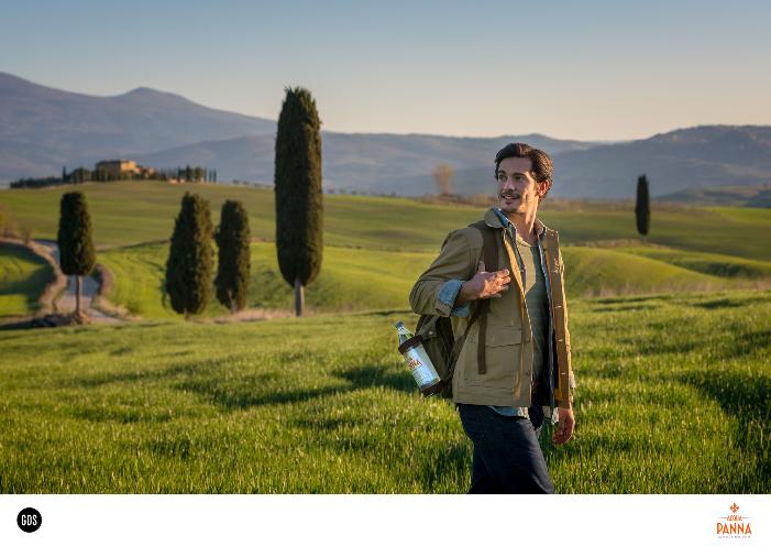 Foto COMMERCIAL   ACQUA PANNA