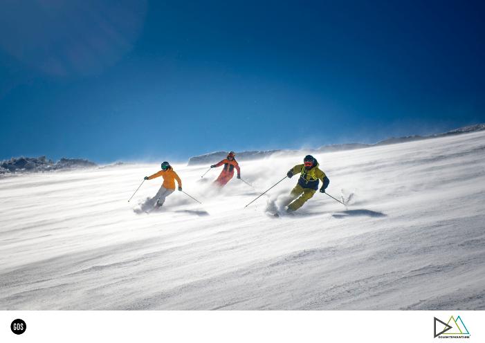 Foto COMMERCIAL   DOLOMITE MOUNTAINS