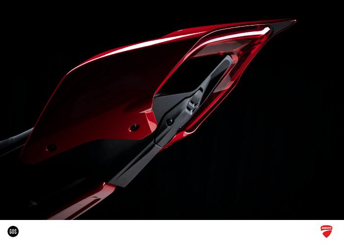 Foto COMMERCIAL   DUCATI