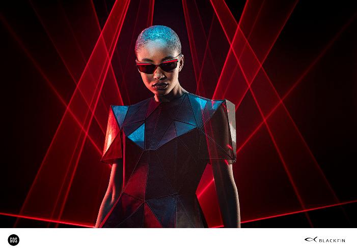 Foto FASHION   BLACKFIN